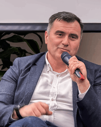Cosmin-Porumb_speaker-scaled-e1758704554199